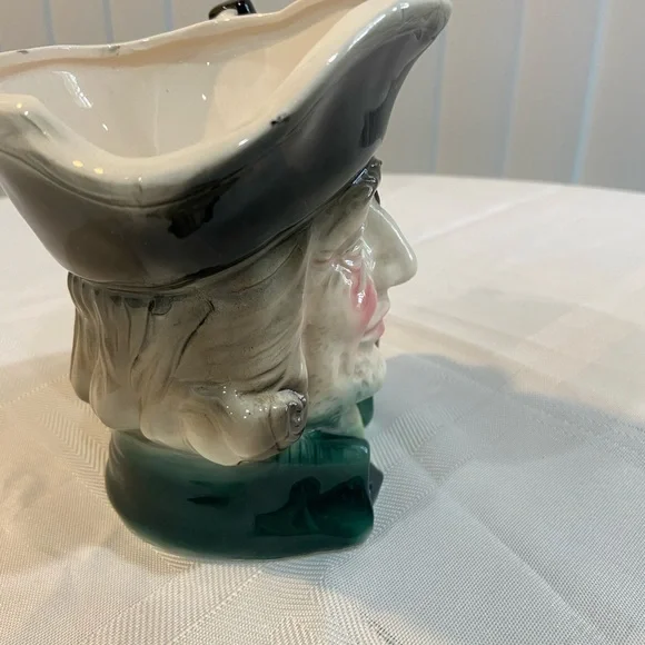 VINTAGE TOBI Lg CUP 4 1/2 inches tall - Picture 6 of 6